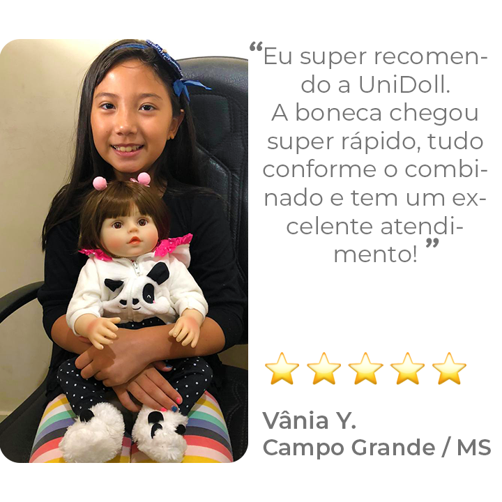 Vania com a sua Bebê Reborn Nicole Pandinha